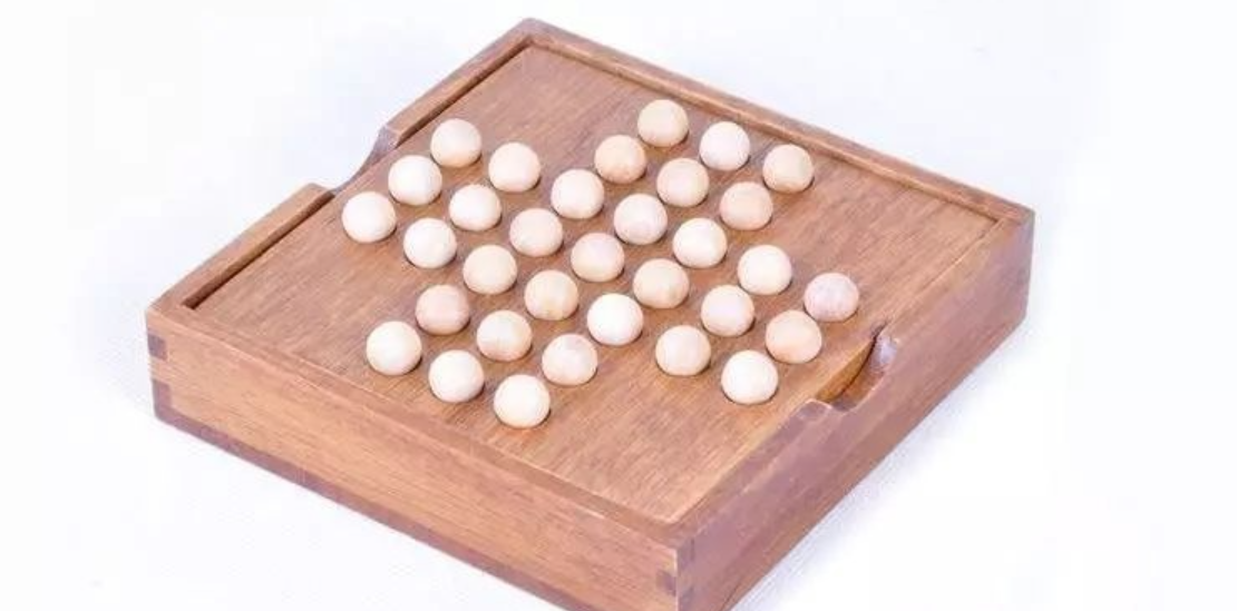 独立钻石棋玩法