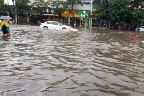 为什么暴雨过后几天的自来水不能饮用？