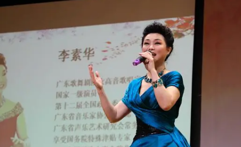 小河淌水原唱