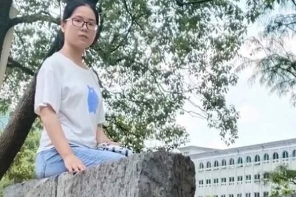 留守女生选择北大考古专业，具体怎么回事？