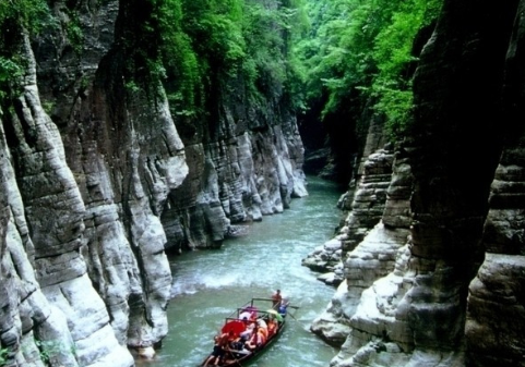 重庆到上海怎么坐轮船，沿途都经过那些景点