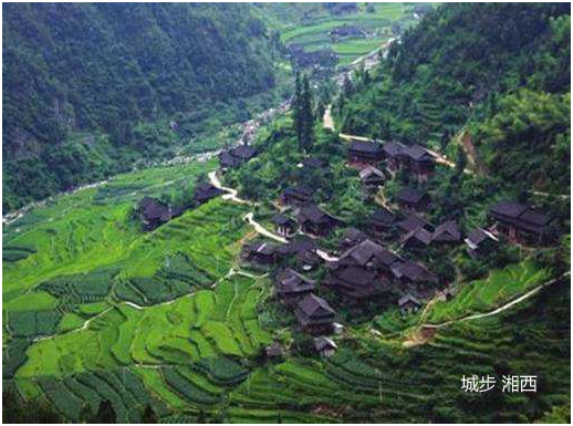 7月，8月份适合去哪里旅游好