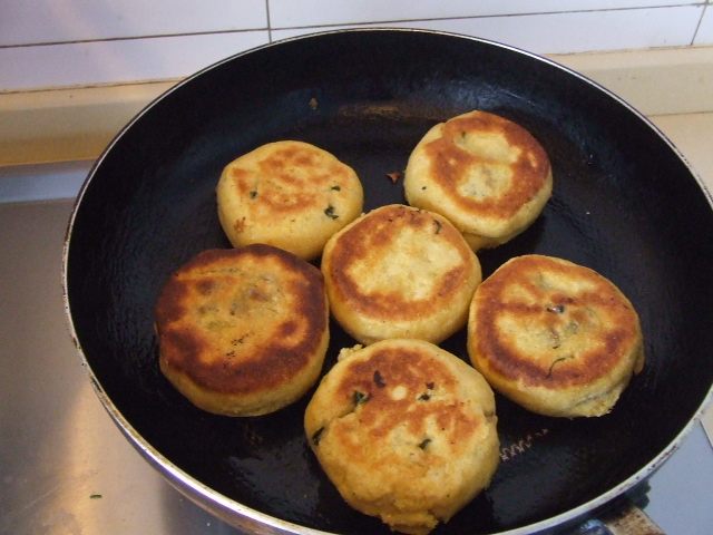 玉米面馅饼家常做法，正宗玉米面馅饼怎么做