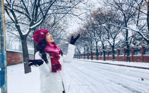 下雪天温馨提示来自语简短